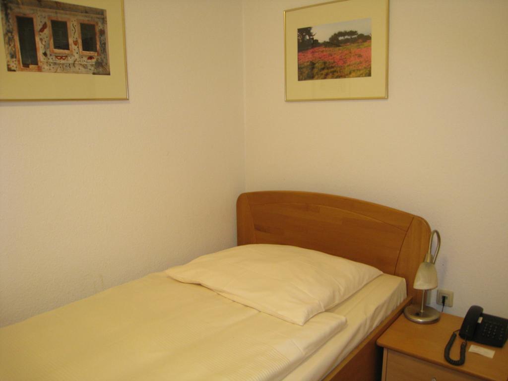 Posthotel Hans Sacks Montabaur Bagian luar foto